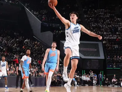 Yang Hansen Shines in 8 Minute Rookie Clash